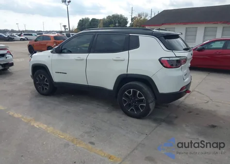 2021 Jeep Compass Trailhawk 4X4 from USA, damaged, VIN 3C4NJDDB9MT512046